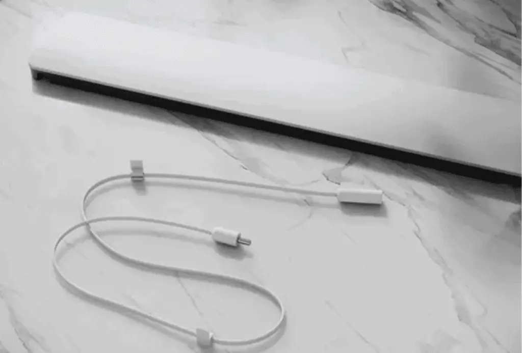 Replaceable electric blind power cord for window treatments at Advance Blinds & Drapery.
